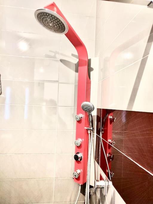 Nowoczesny Apartament Na Pradze Warszawa Eksteriør billede